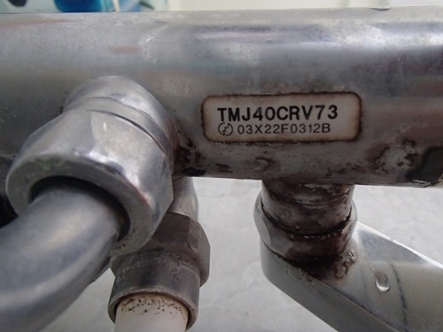 水栓の品番を確認し、開閉ユニットと切り替えハンドルを交換して解決