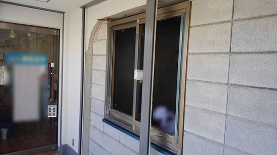 築38年のテナントビルでリノベーション レベリングとアルミサッシ取り付け 三和建設のコンクリート住宅 ｂｌｏｇ