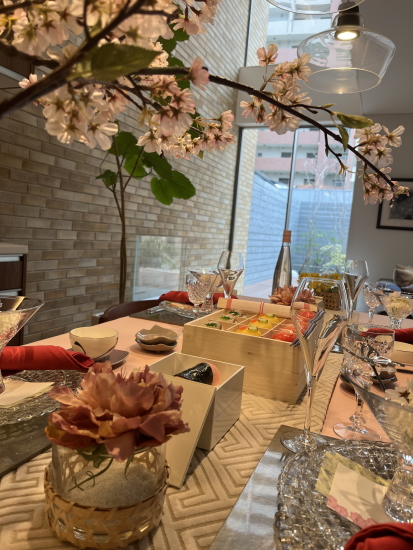 2022桜テーブル⑤桜の下でお花見